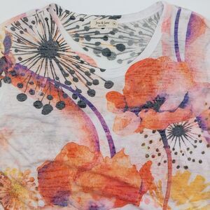 Jess & Jane Floral Knit Top Women's XL Sharkbite Hem Colorful Blouse Artsy
